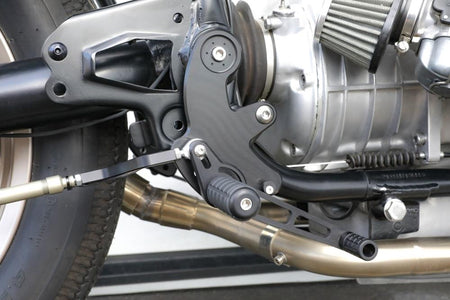 SE Fußrasten-Komplettanlage für BMW R65 R80 R100 Monolever