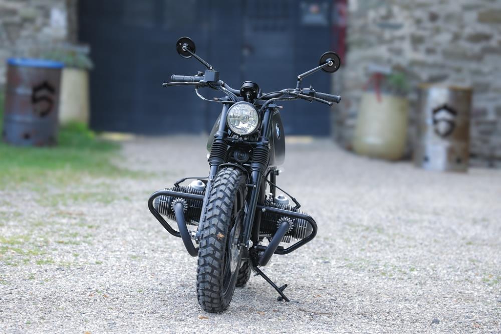 BMW Bobber SE Concept Bike black