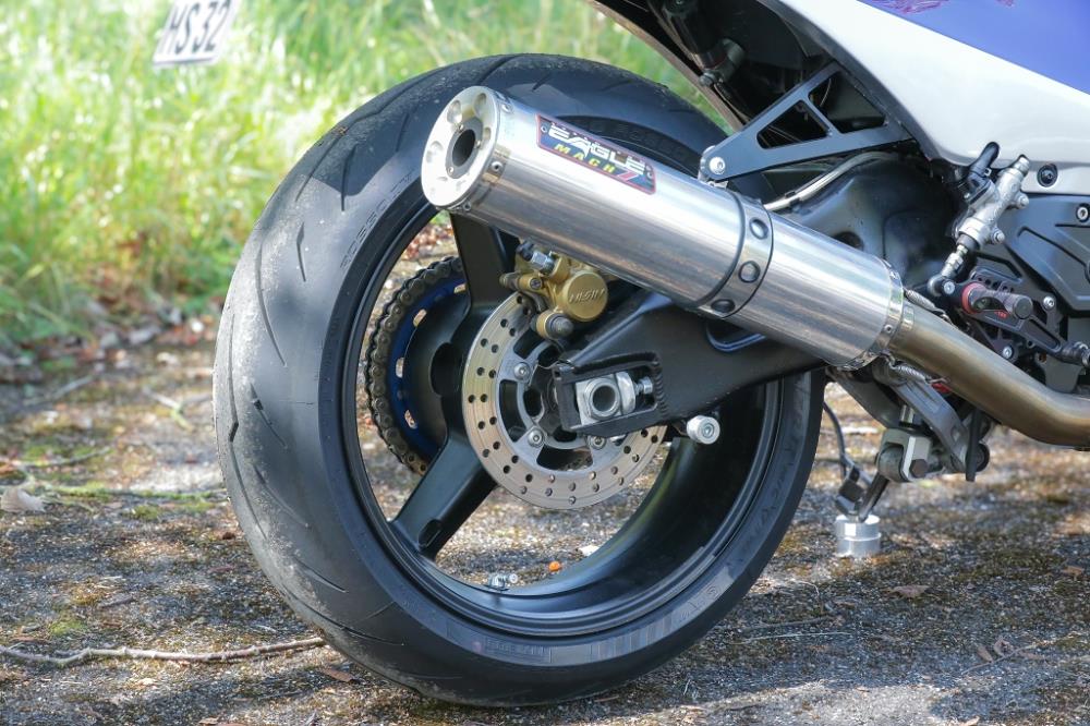 Kawasaki GPZ 900R Superbike mit 1030ccm