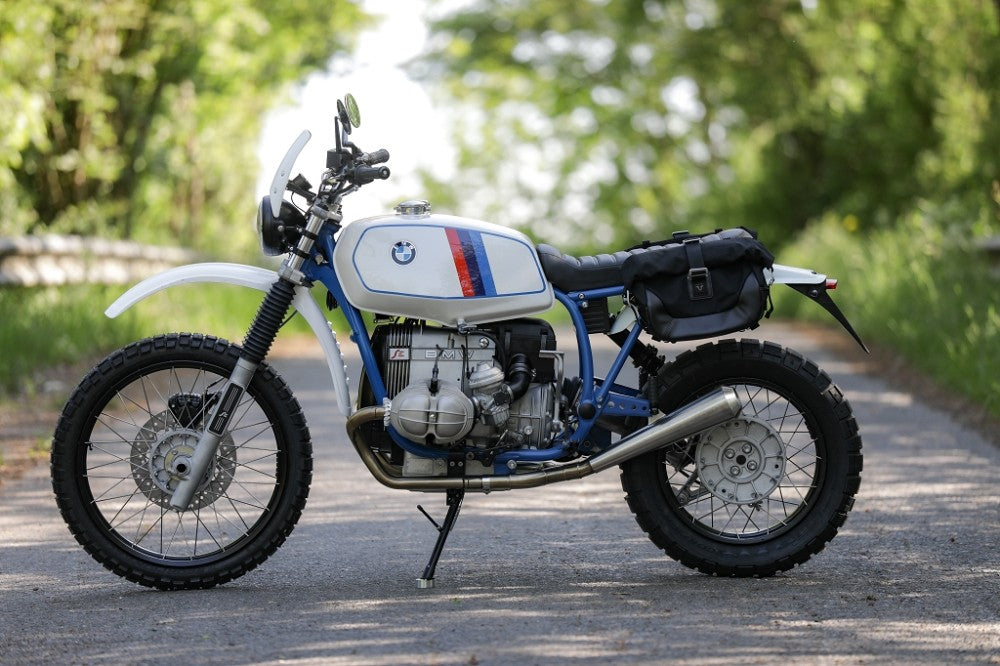 SE ENDURO CONCEPT BIKE ANGL