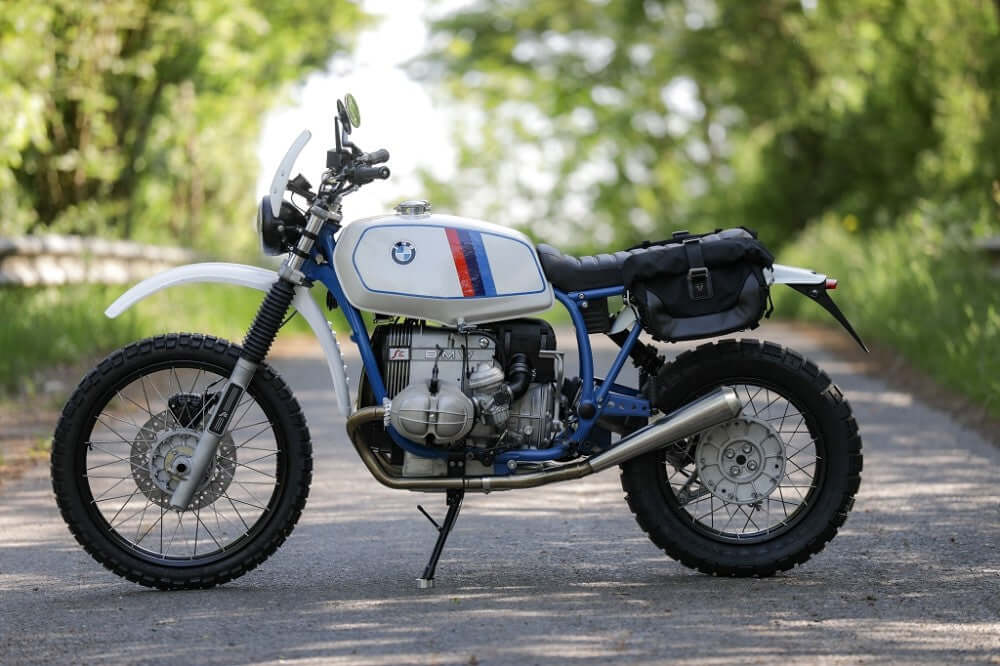 SE ENDURO CONCEPT BIKE ANGL