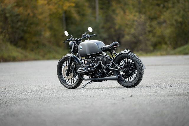 BMW Bobber SE コンセプトバイク ツインショック イーシート
