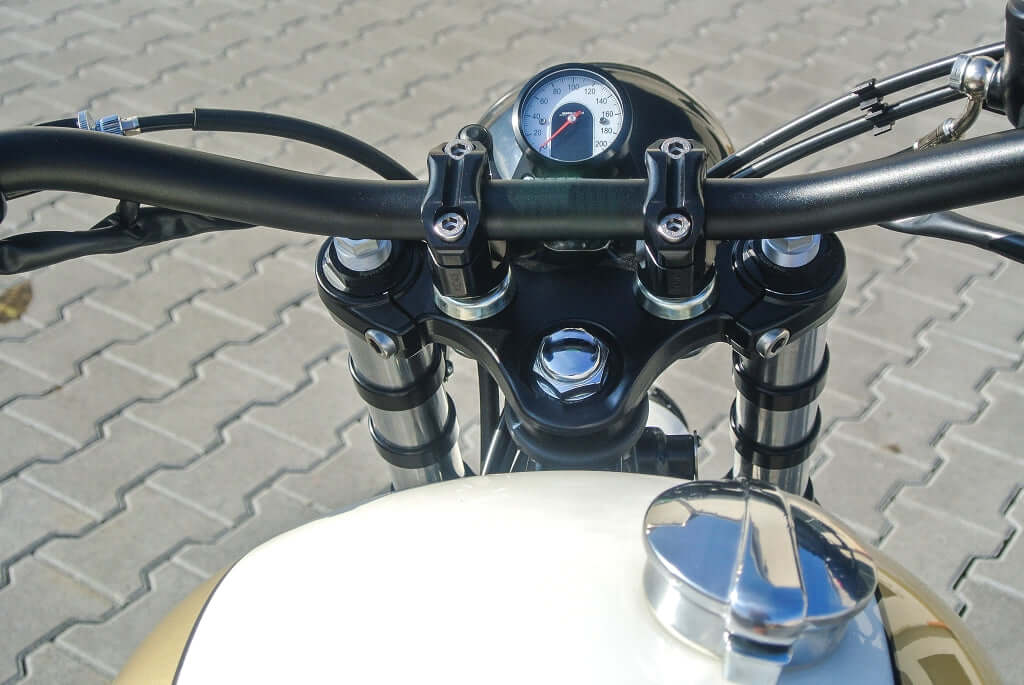 Triumph Bonneville SE Roadster Umbau
