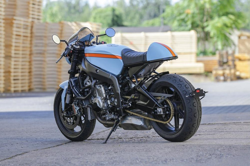 BMW S1000RR verrückter Caferacer Motorradumbau