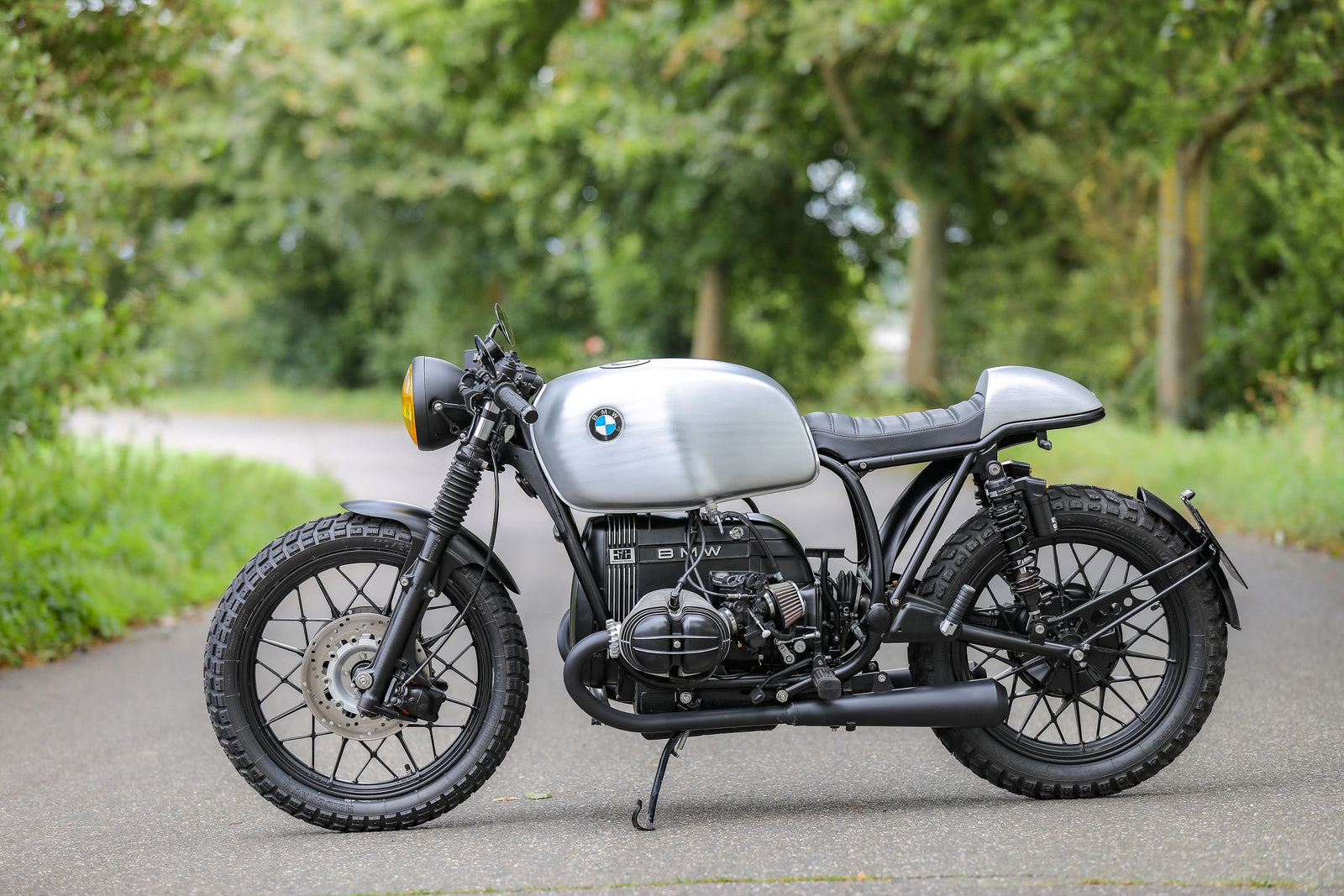 BMW R100 Cafe Racer SE Concept Bike Silver