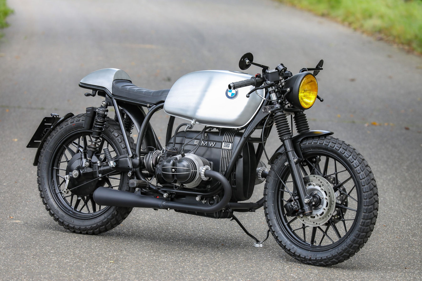BMW R100 Cafe Racer SE Concept Bike Silver