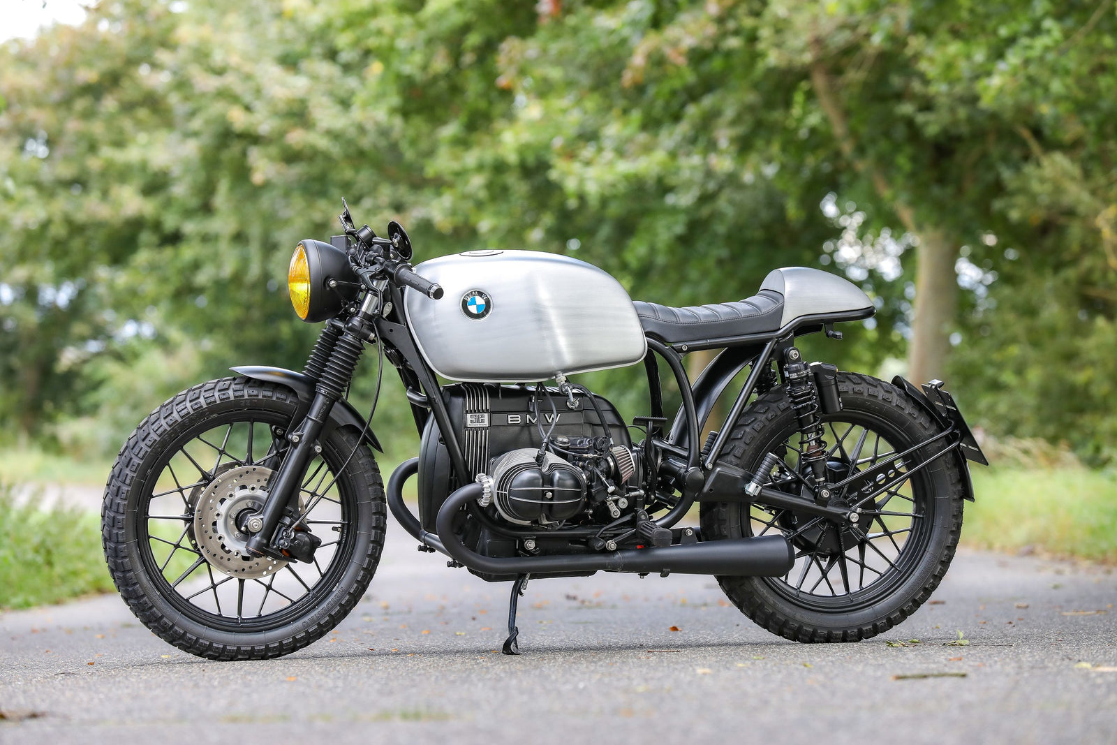 BMW R100 Cafe Racer SE Concept Bike Silver