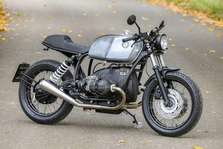 Cafe Racer Beispielkonfiguration ✚ Speichenräder✔ Motorpaket schwarz✔ Offene Filter✔ 2-2 Auspuff✔ Anlasserhaube✔