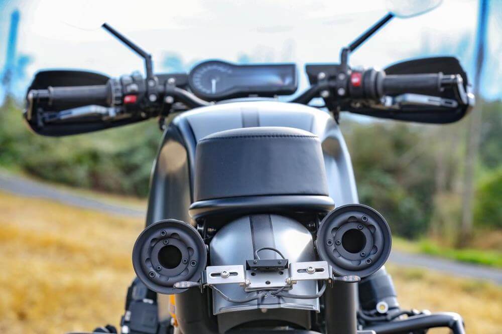 BMW R1200R スクランブラー コンプリートカスタム "without limits"