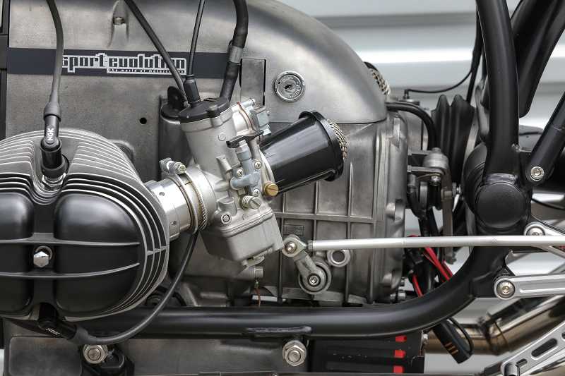 BMW Cafe Racer SE Concept Bike Silver Edition