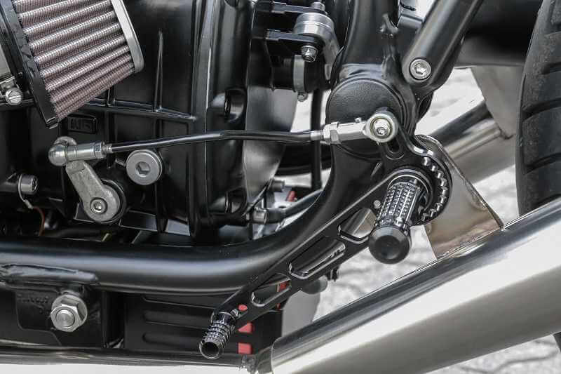 BMW Cafe Racer SE Concept Bike Classic Line Silver